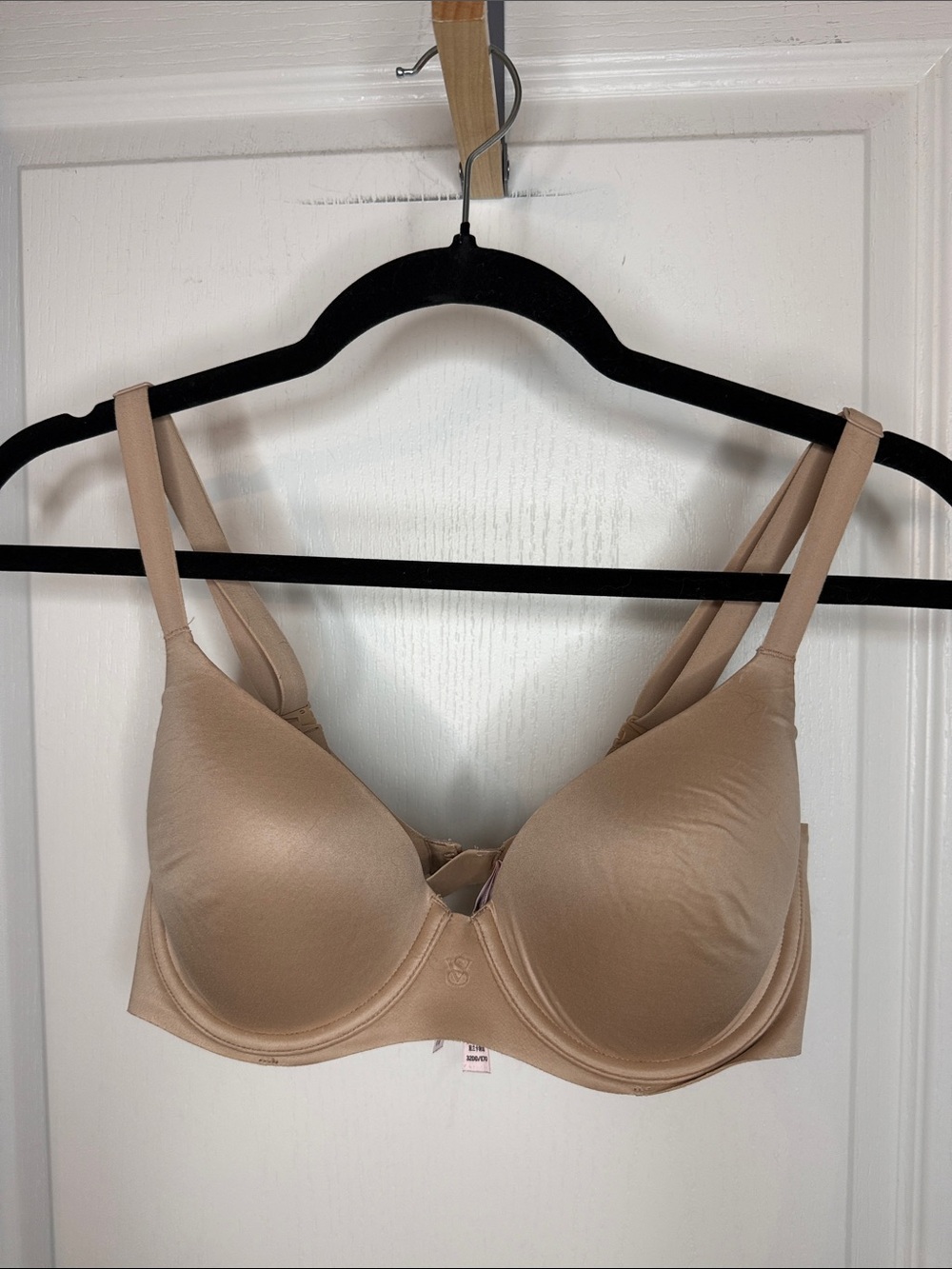 Victoria's Secret Nude T-Shirt Bra with Underwire - Beige